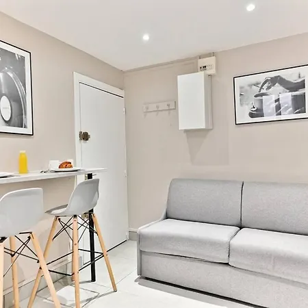 Apartment Studio Confortable Au Coeur Du Quartier Sentier